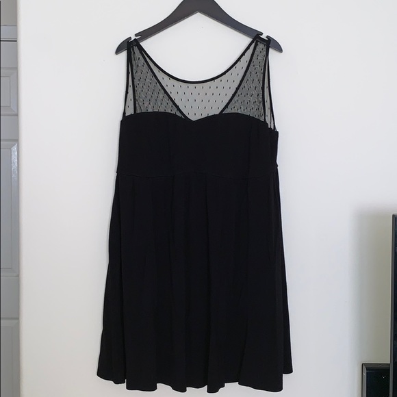 black skater dress size 22